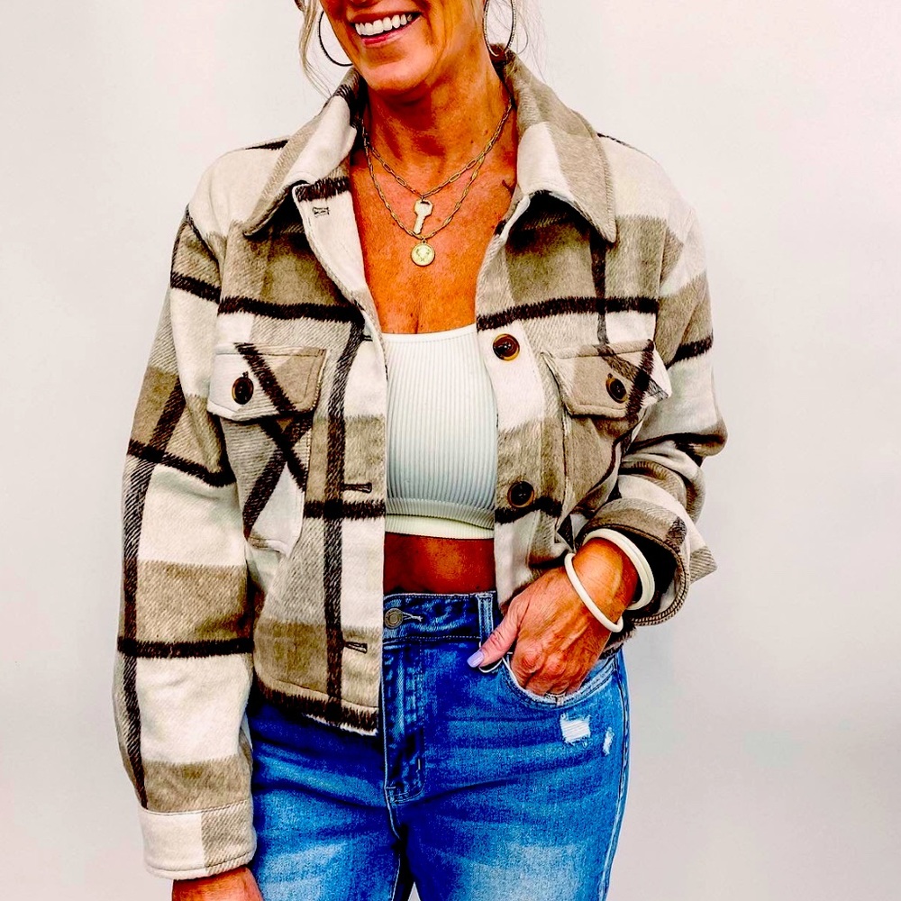 Loose fit lightweight plaid jacket